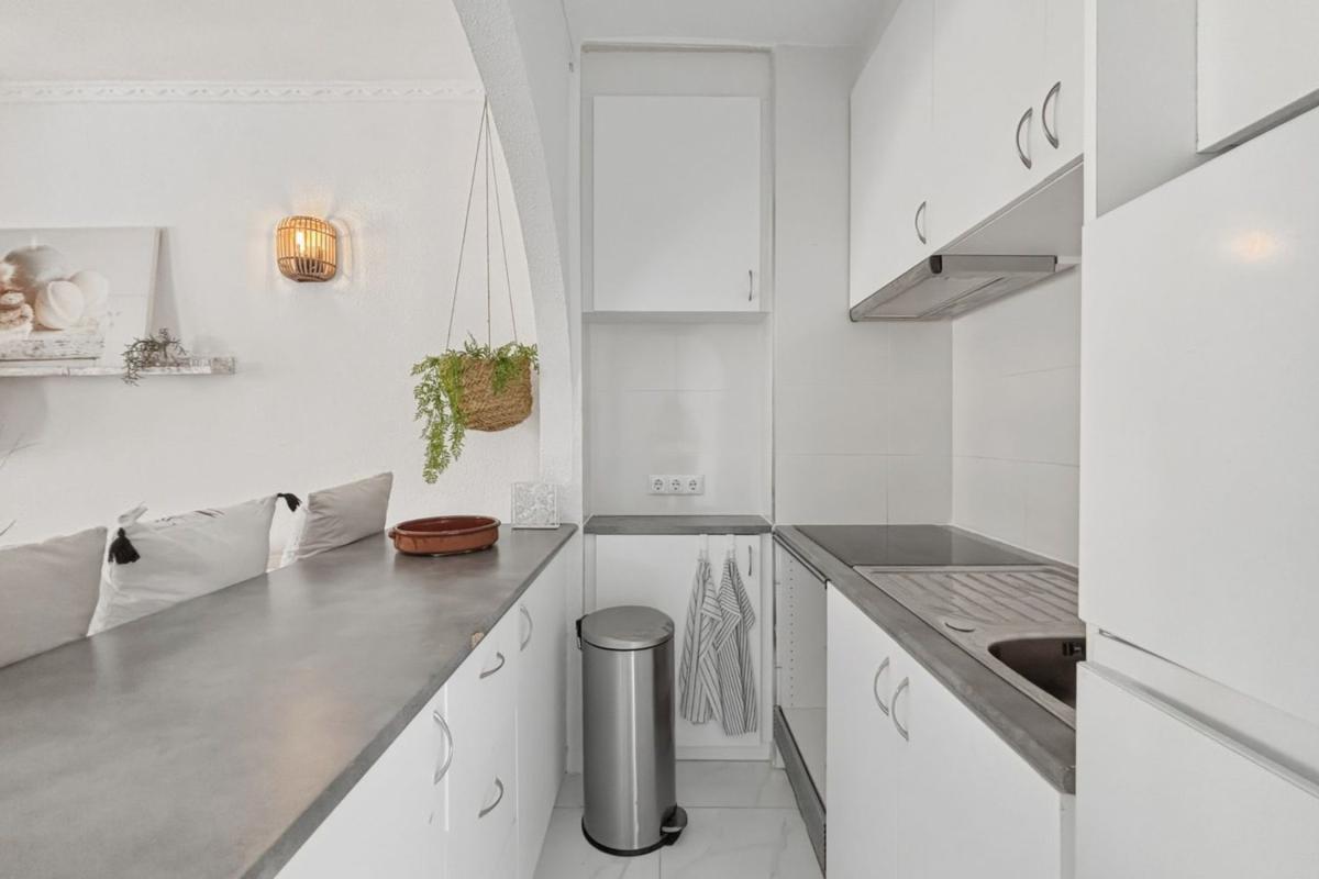Venta de piso en Piso en Calle Doctor Alexander Fleming, Zona los Frutales, Torrevieja, Torrevieja
photo 4