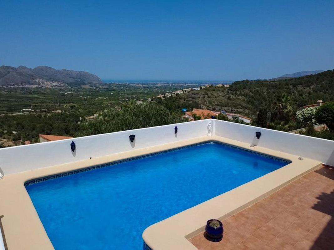 Sale of independent chalet in Casa o chalet en Orba, Orba
photo 5