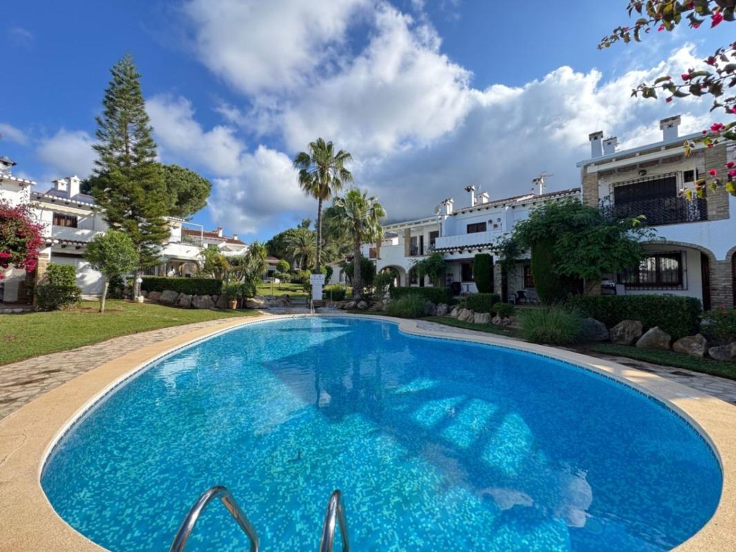 Properties for sale and rent in Spain photo 5