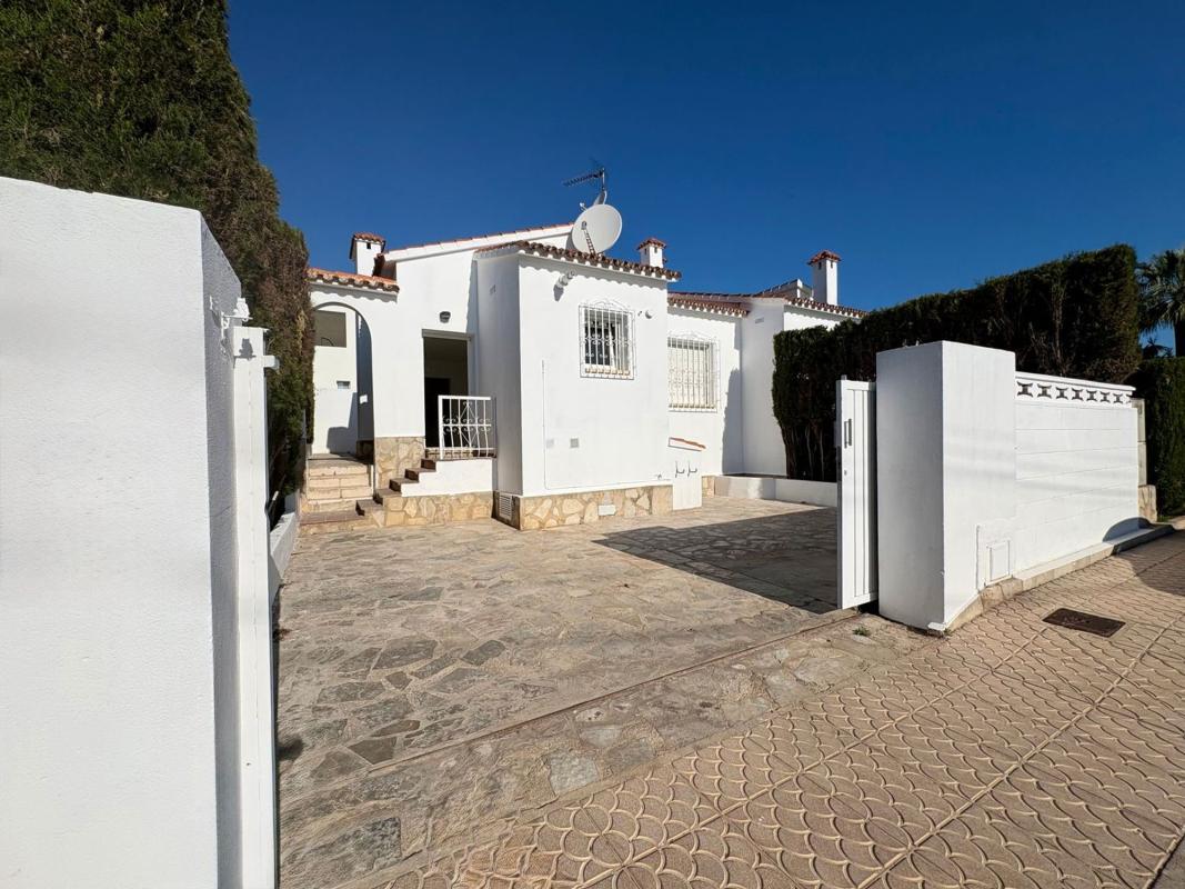 Propiedades en venta y alquiler en España photo 1