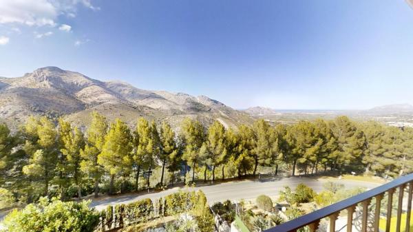 Chalet independiente en venta en Casa o chalet en Orba, Orba
thumbnail 2