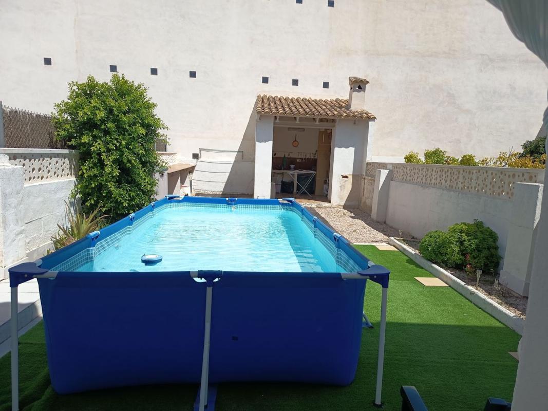 Propiedades en venta y alquiler en España photo 1