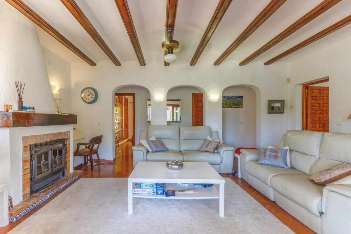 Properties for sale and rent in Spain photo 4