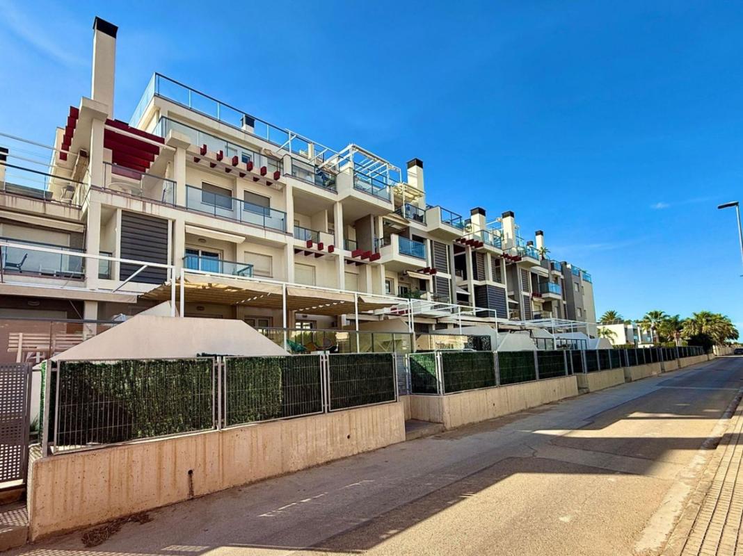 Продажа квартиры на Piso en Les Bassetes-El Marjal, Denia, Дения
photo 1