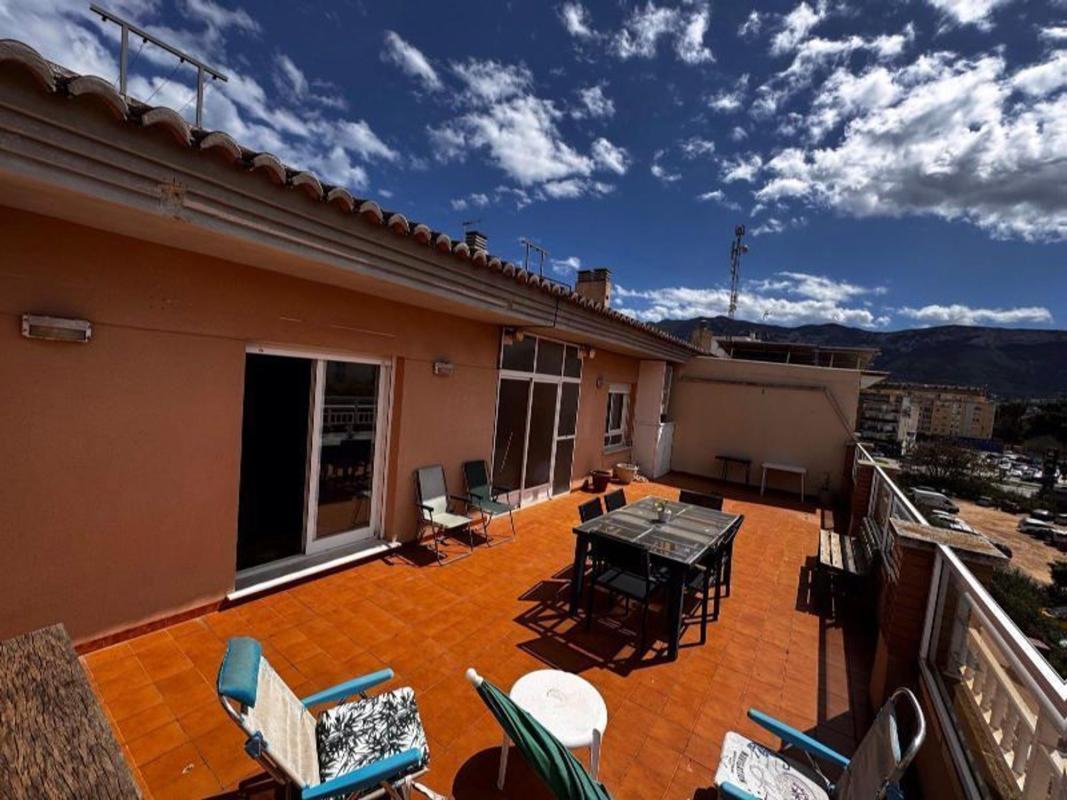 Sale of apartment in Piso en Centro Urbano, Denia, Denia
photo 1