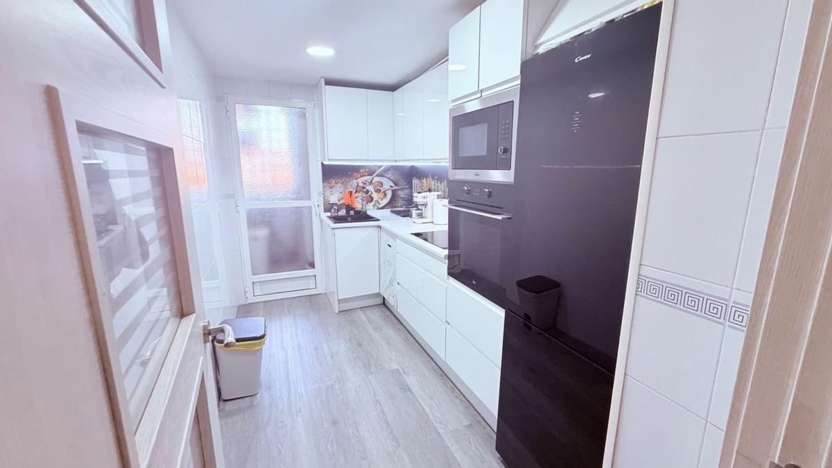 Sale of apartment in Piso en Playa de Poniente, Benidorm, Benidorm
photo 5