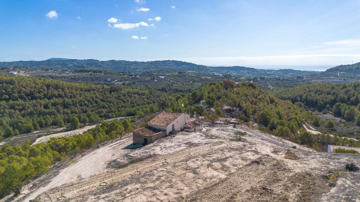 Недвижимость на продажу и в аренду в Испании photo 3