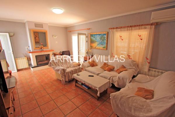 Chalet pareado en Calle Rap, Les Bassetes-El Marjal, Denia photo 2