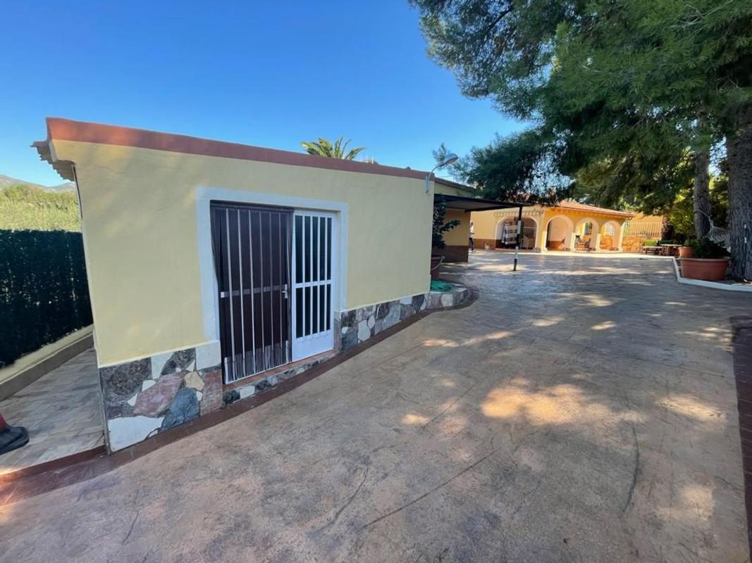 Properties for sale and rent in Spain photo 5