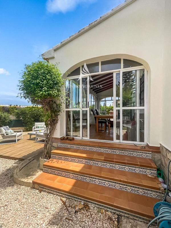 Sprzedaż niezależnego domku jednorodzinnego w  Casa o chalet en El Montgó, Denia, Dénia photo 5
