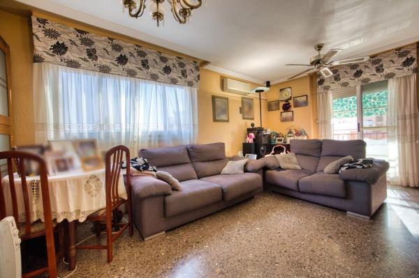 Venta de piso en Piso en Plaza Castelar - Mercado Central, Elda, Elda
 photo 1