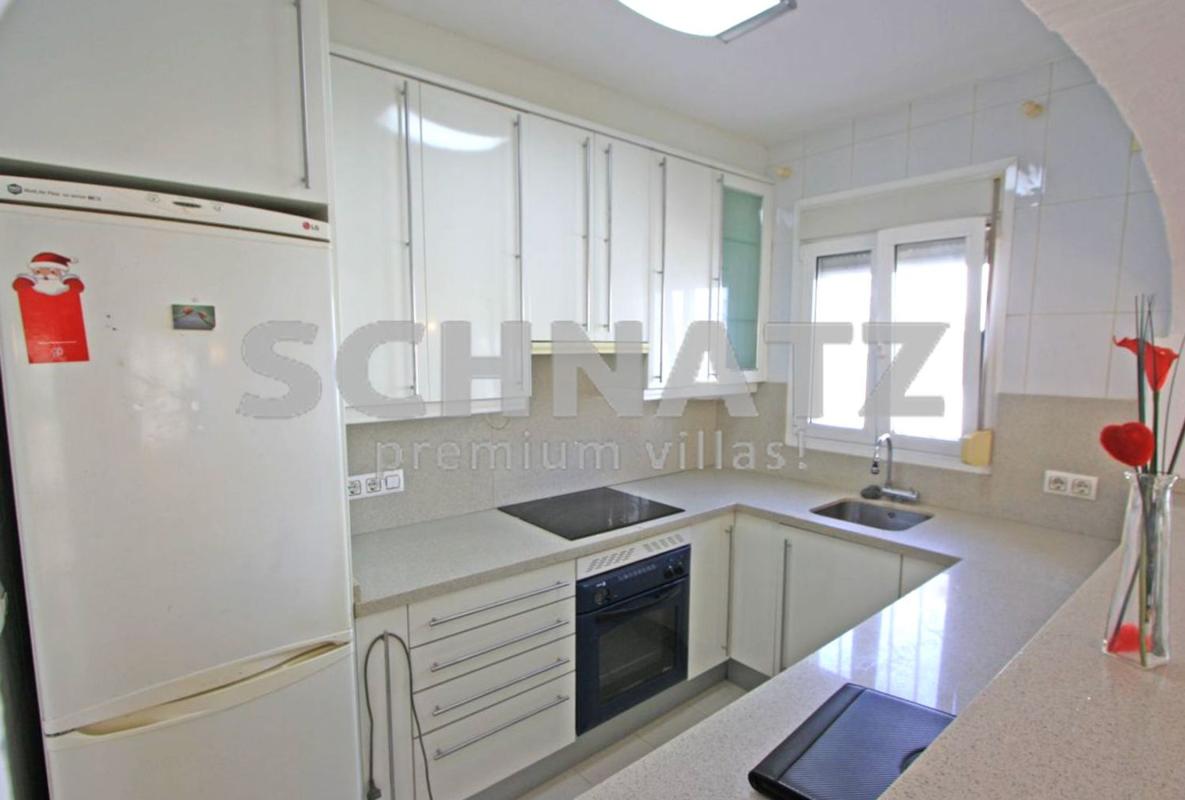 Sale of apartment in Piso en Centro Urbano, Denia, Denia
photo 5