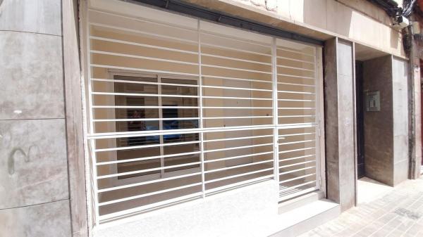 Продажа квартиры на Piso en Calle Mariano Benlliure, Reina Victoria-Miguel Hernández, Elche / Elx, Эльче / Эльх
 photo 1