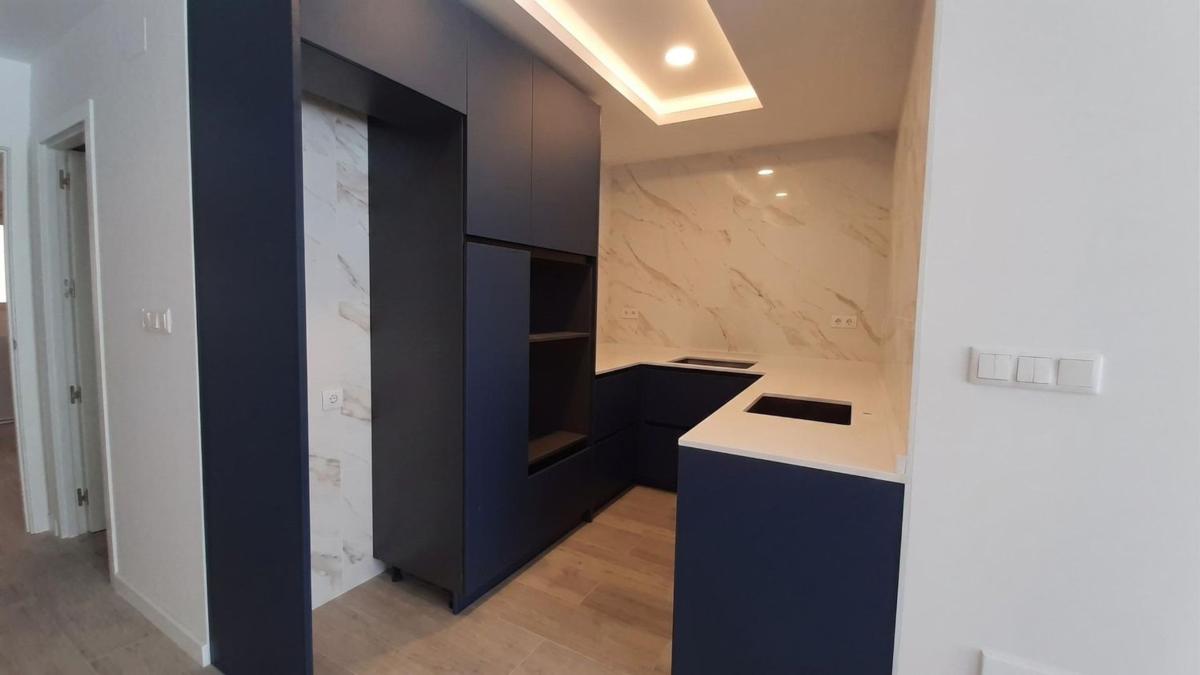 Venta de piso en Piso en Calle Mariano Benlliure, Reina Victoria-Miguel Hernández, Elche / Elx, Elche / Elx
photo 5