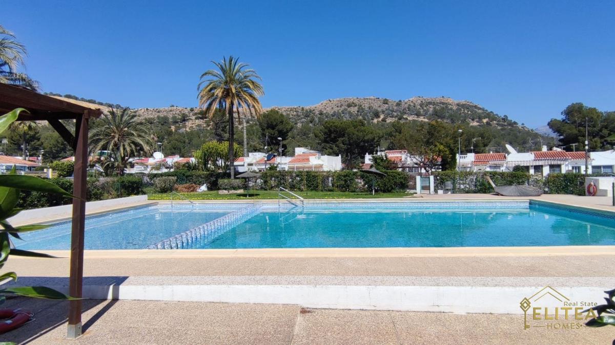 Properties for sale and rent in Spain photo 2