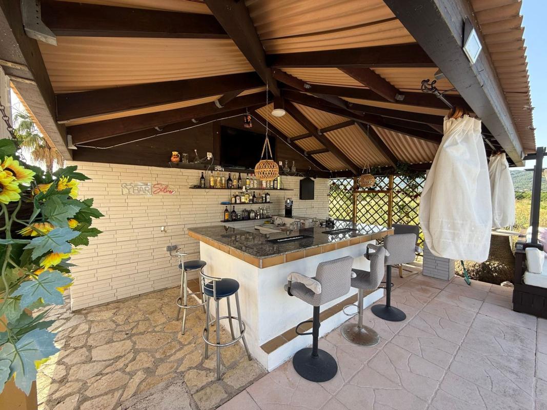 Properties for sale and rent in Spain photo 3