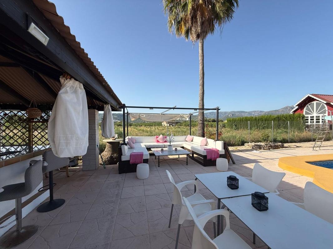 Properties for sale and rent in Spain photo 4