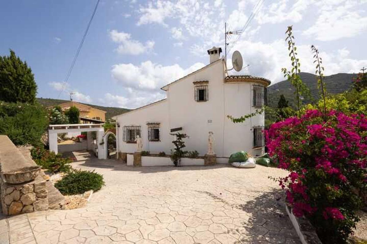 Propiedades en venta y alquiler en España photo 4