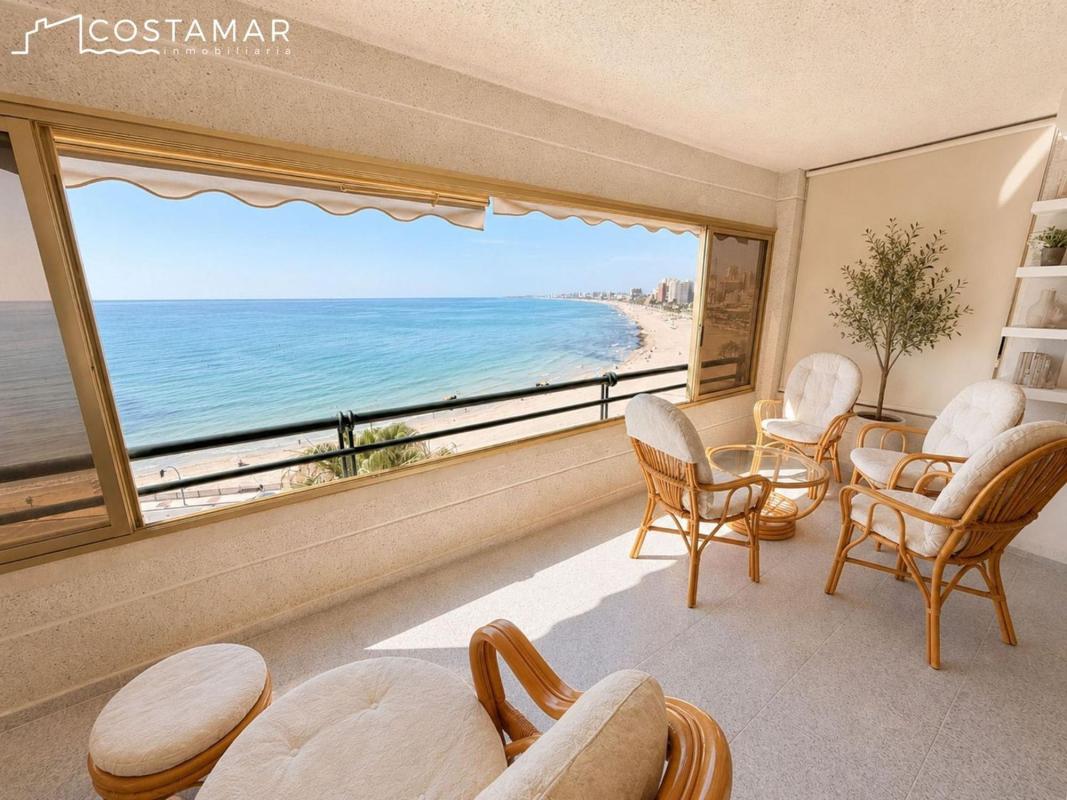 Продажа квартиры на Piso en Avenida Jaime I el Conquistador, Playa Muchavista, El Campello, Эль Кампельо
photo 1