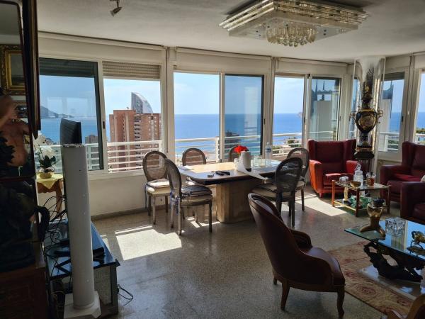 Продажа квартиры на Piso en Playa de Poniente, Benidorm, Бенидорм
thumbnail 1