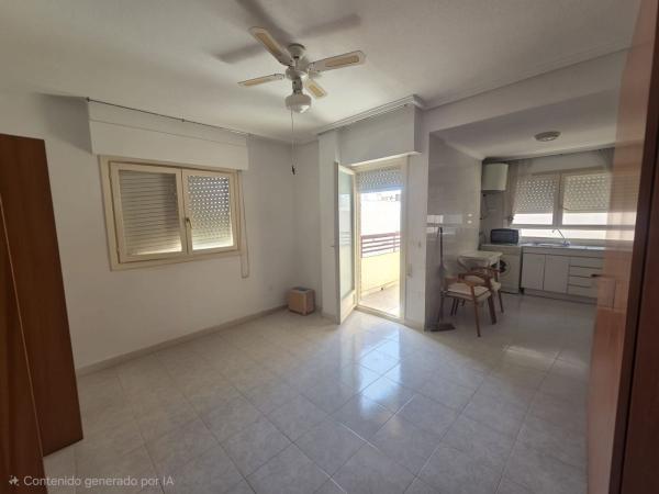 Estudio en venta en Estudio en Calle San Pascual, Antonio Machado, Torrevieja, Torrevieja photo 4
