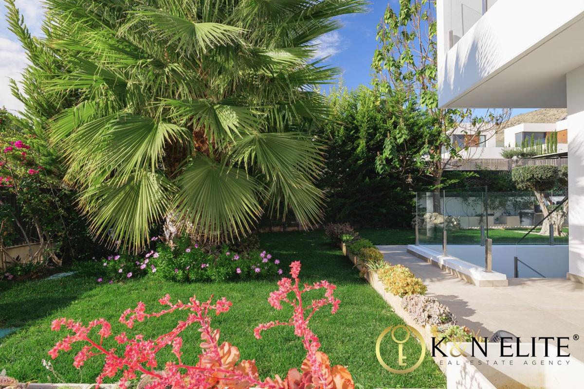 Properties for sale and rent in Spain photo 3