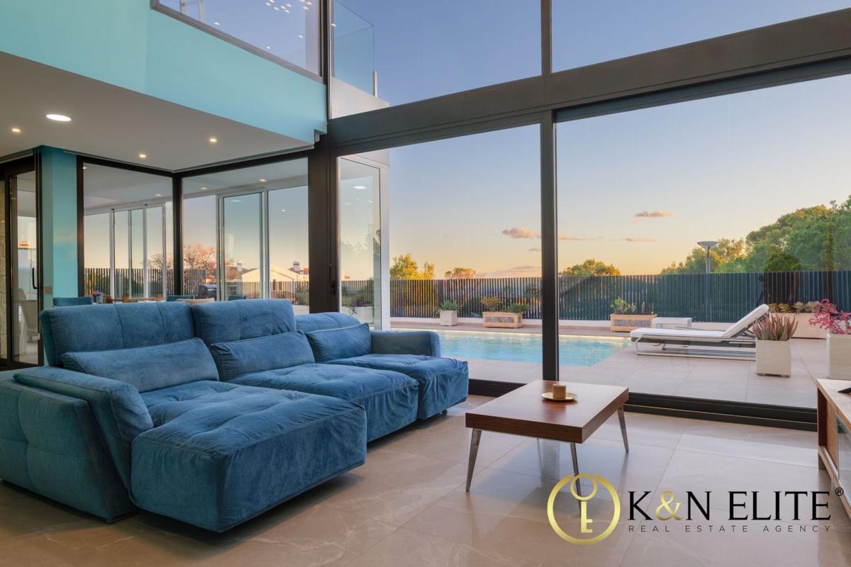 Properties for sale and rent in Spain photo 4