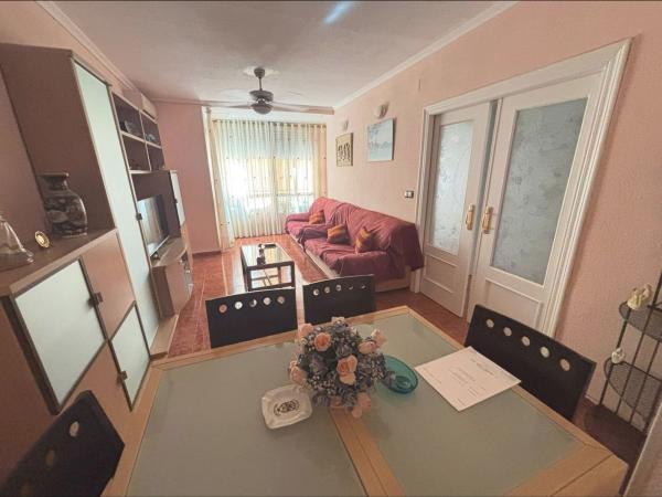 Venta de piso en Piso en Carolinas Altas, Alicante / Alacant, Alicante / Alacant
photo 1