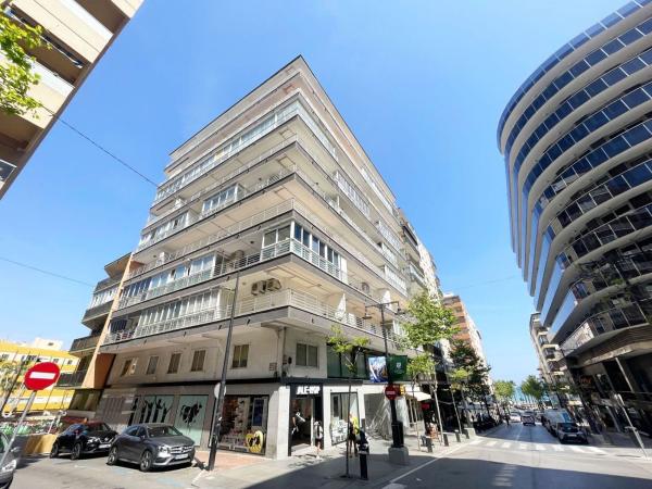 Sale of flat in Piso en Avenida Gabriel Miró, Calpe Pueblo, Calpe, Calpe
thumbnail 2