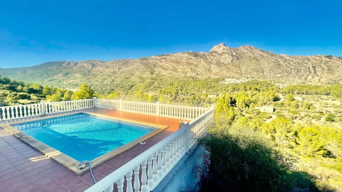 Propiedades en venta y alquiler en España photo 2