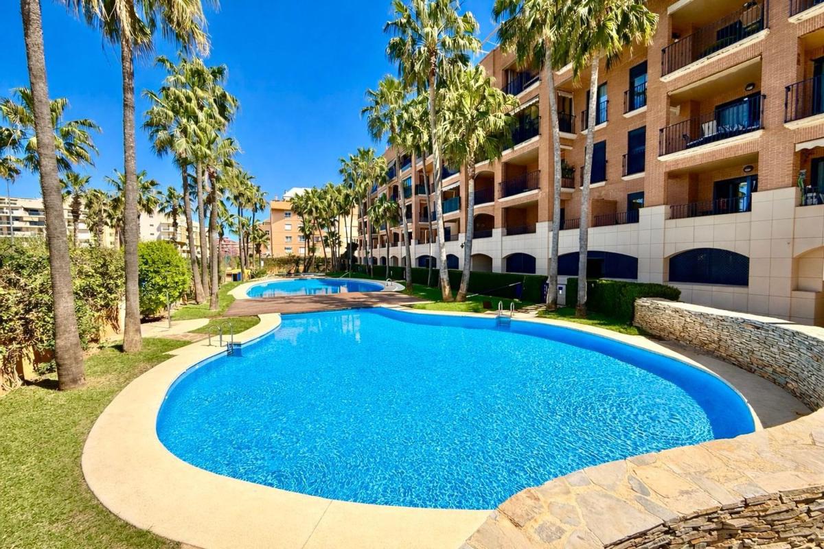 Venta de piso en Piso en Calle dels Furs, Centro Urbano, Denia, Denia
photo 1