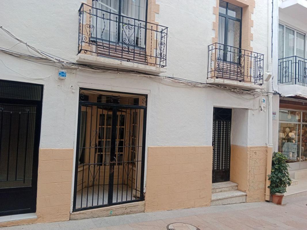 Propiedades en venta y alquiler en España photo 3