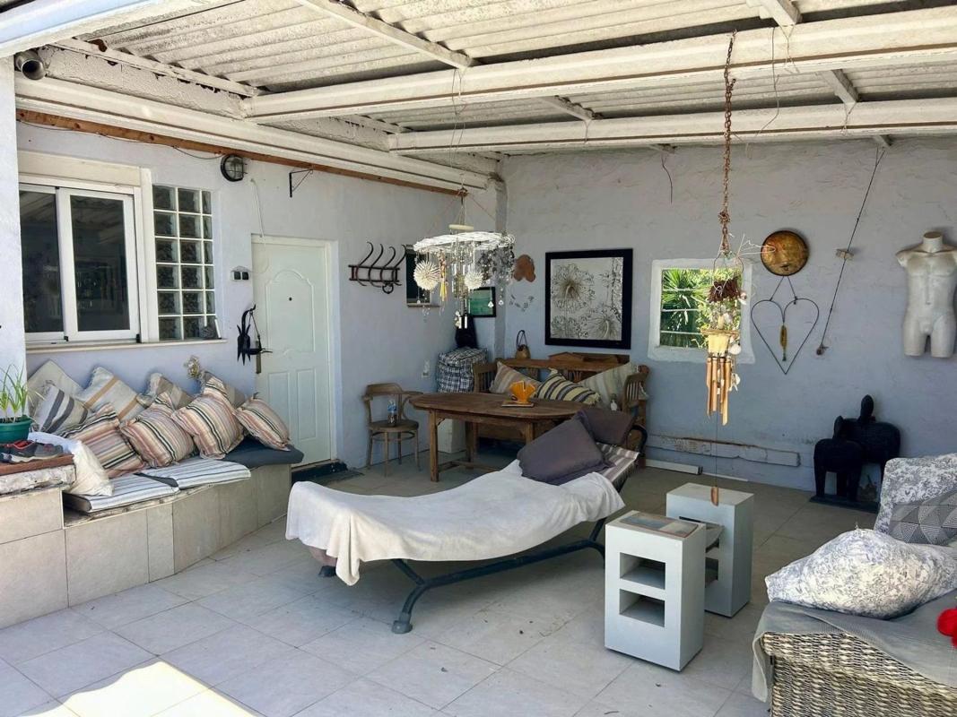 Properties for sale and rent in Spain photo 4