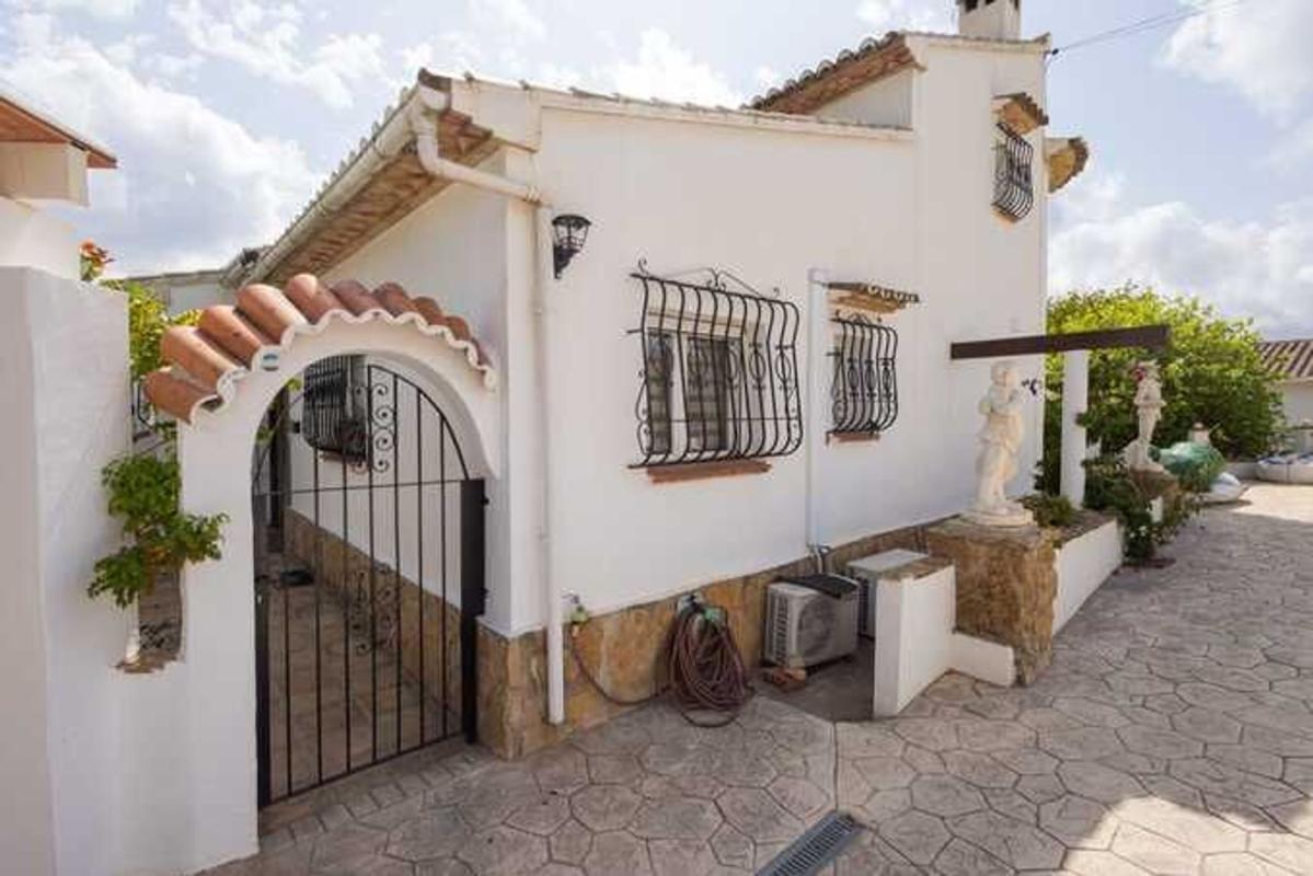 Properties for sale and rent in Spain photo 5