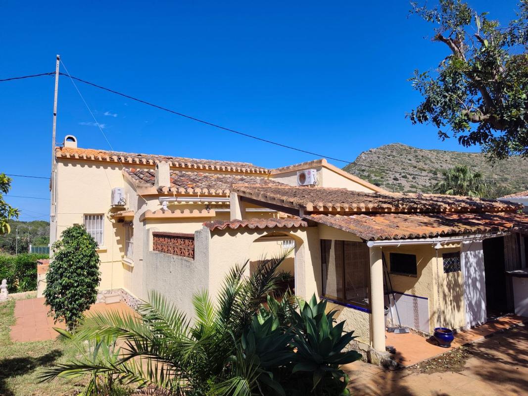 Properties for sale and rent in Spain photo 5