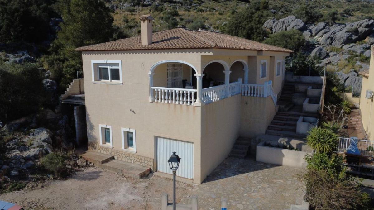 Venta de chalet independiente en Casa o chalet en Tormos, Tormos
photo 1