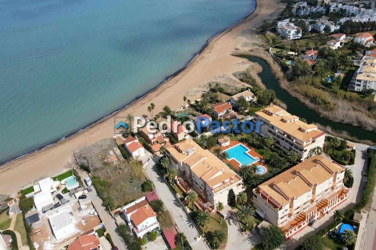 Продажа квартиры на Piso en Calle Llac Como, L'Almadrava-L'Estanyò, Denia, Дения
 photo 2