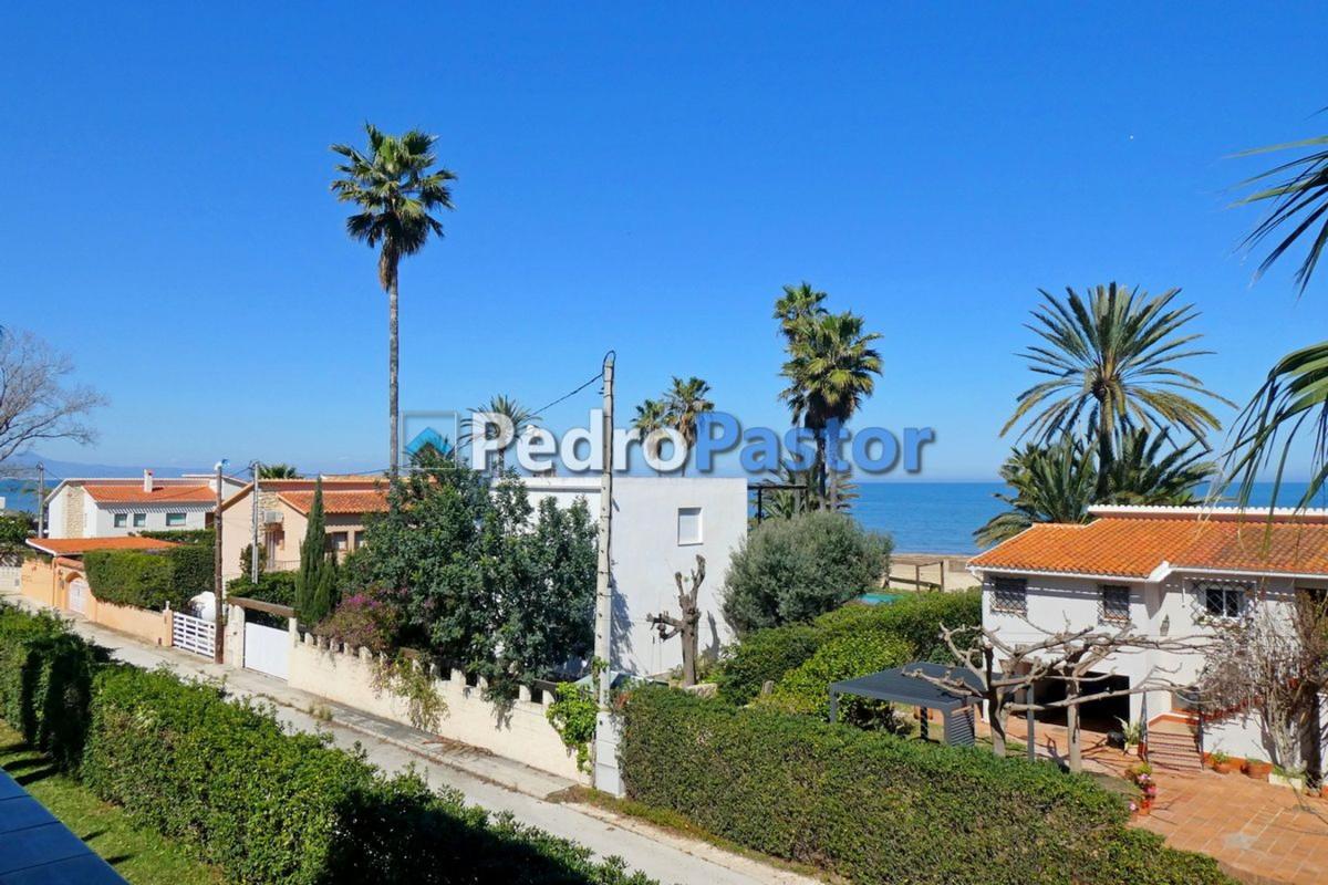 Продажа квартиры на Piso en Calle Llac Como, L'Almadrava-L'Estanyò, Denia, Дения
 photo 3