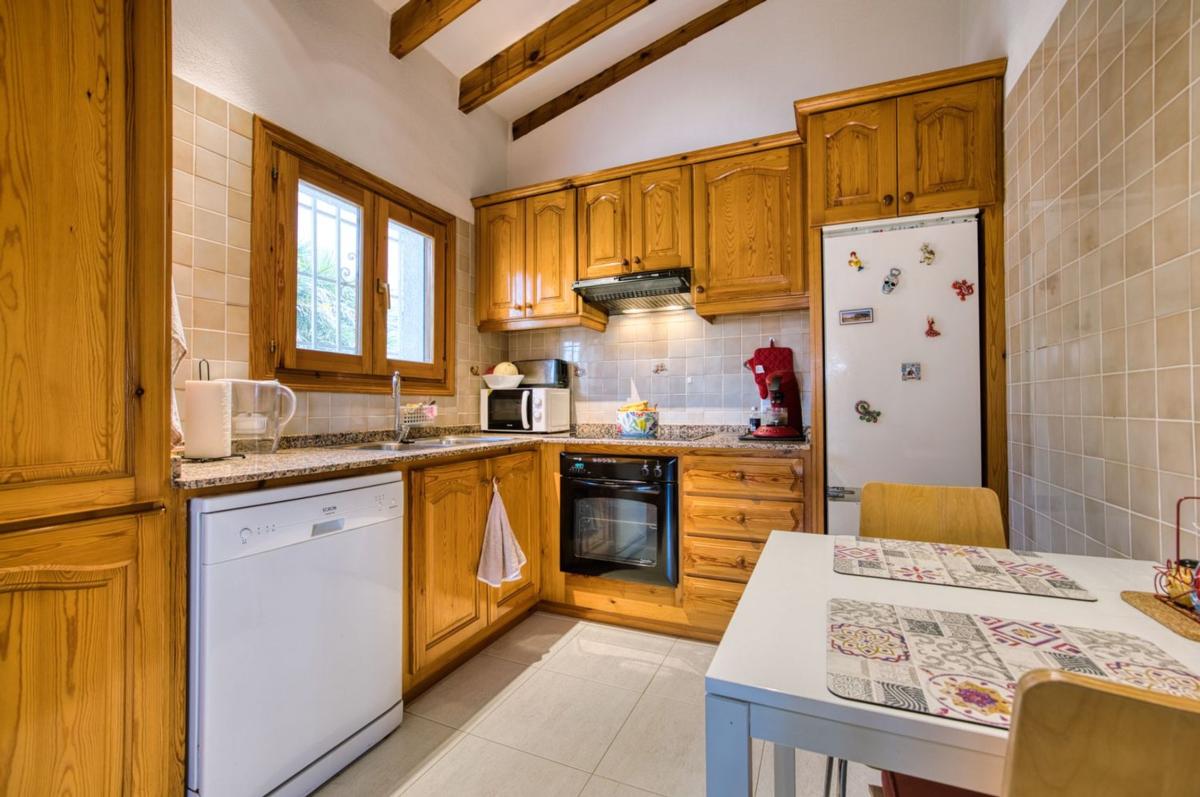 Properties for sale and rent in Spain photo 5