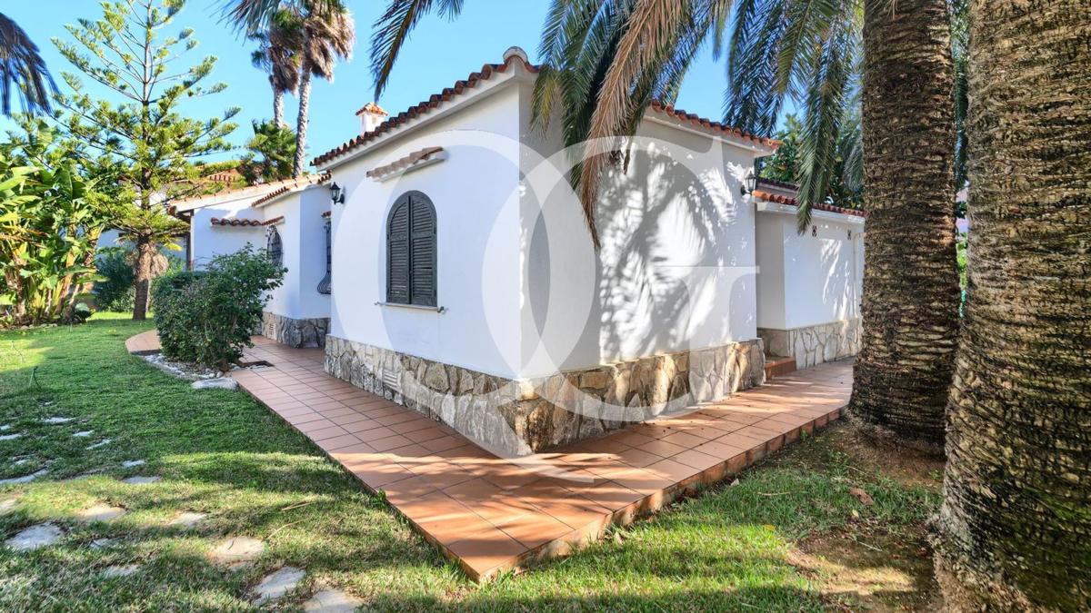 Properties for sale and rent in Spain photo 5