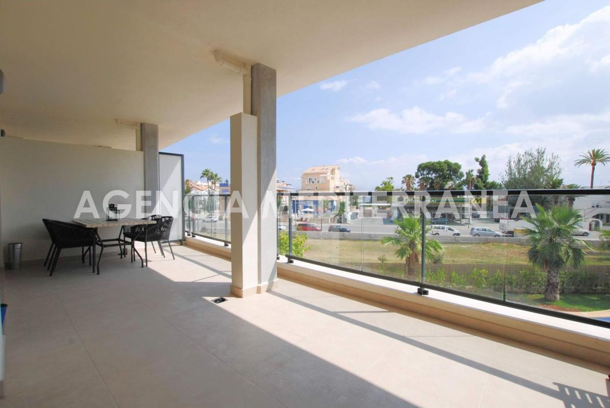 Продажа квартиры на Piso en Calle Sardina, Les Bassetes-El Marjal, Denia, Дения
 photo 2