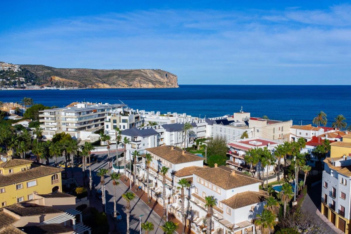Properties for sale and rent in Spain photo 4
