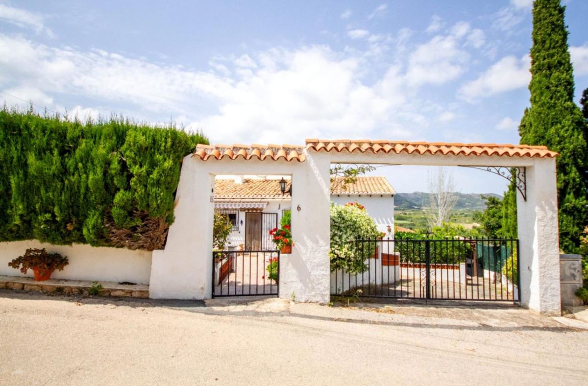 Sale of independent chalet in Casa o chalet en Orba, Orba
photo 4