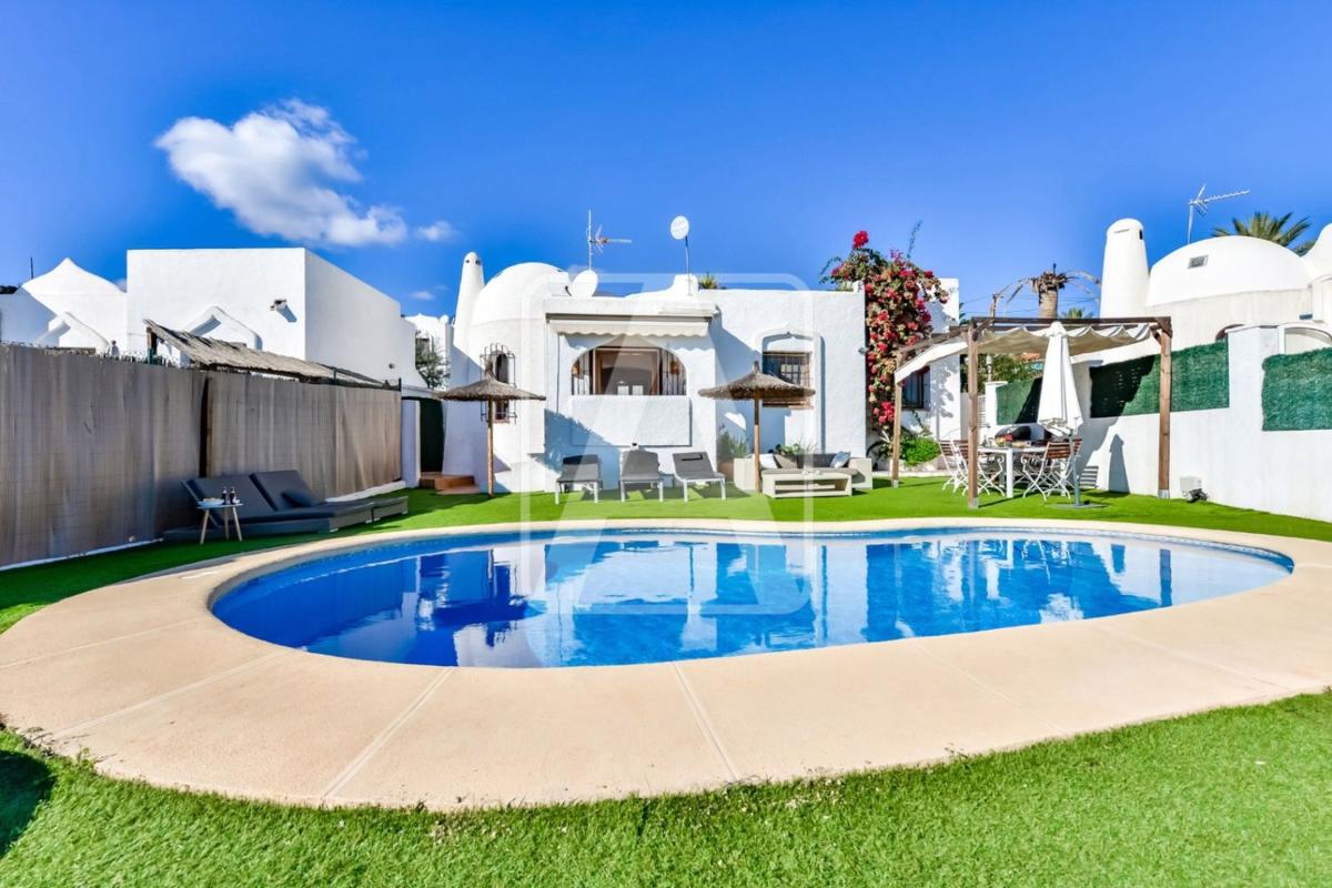 Sale of independent chalet in Casa o chalet en Cometa-Carrió, Calpe, Calpe
photo 1