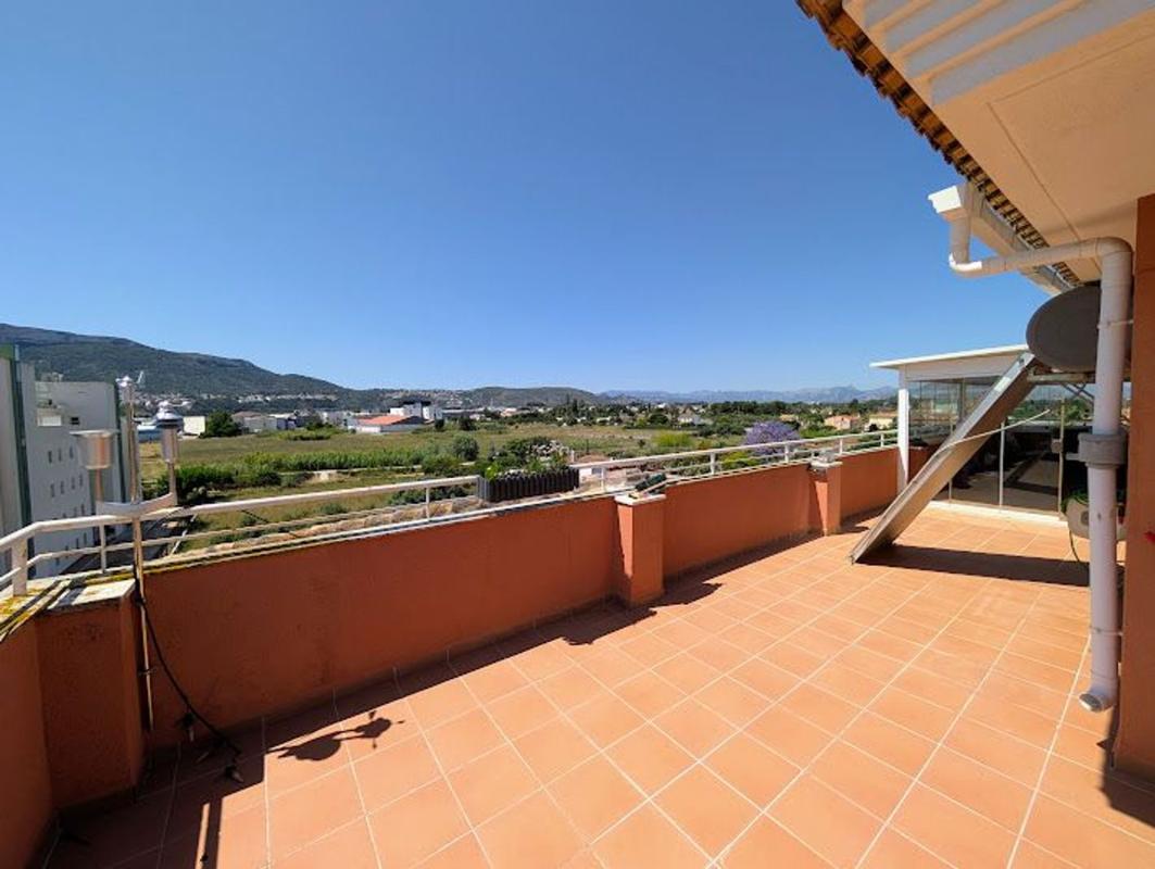 Продажа пентхауса на  Ático en Gandia, Les Bassetes-El Marjal, Denia, Дения photo 5
