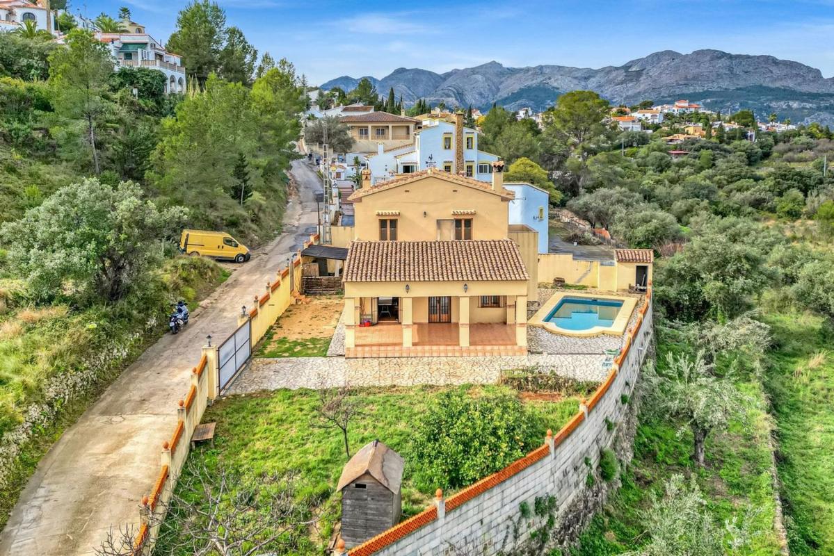 Propiedades en venta y alquiler en España photo 5