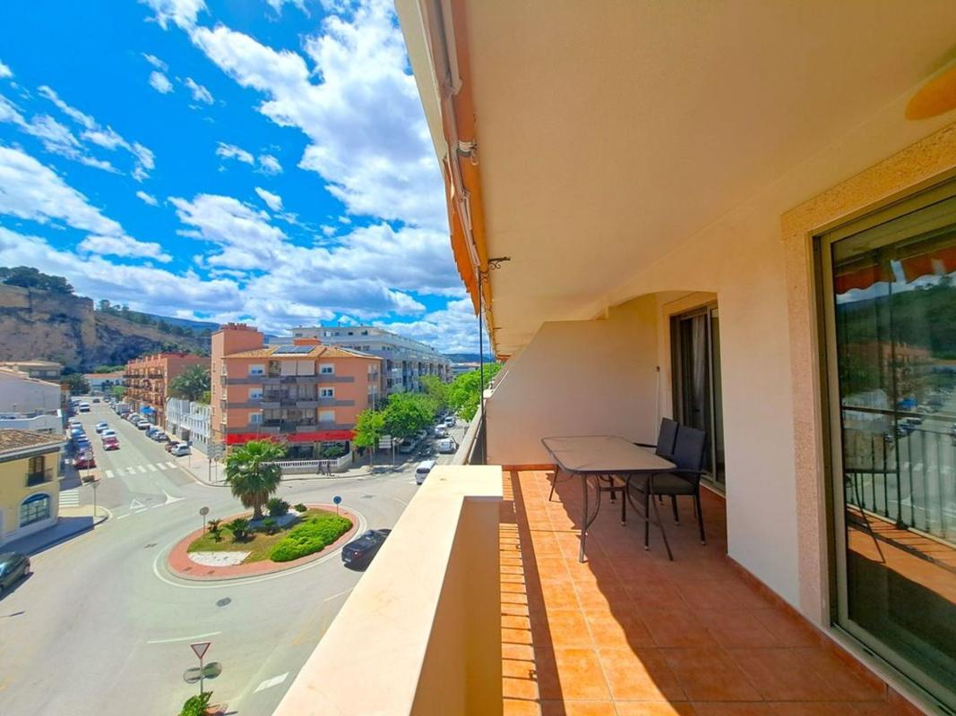 Sprzedaż mieszkania w Piso en Avenida Miguel Hernández, Centro Urbano, Denia, Dénia
photo 5