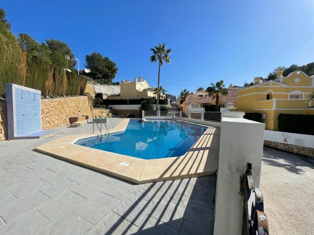 Properties for sale and rent in Spain photo 2