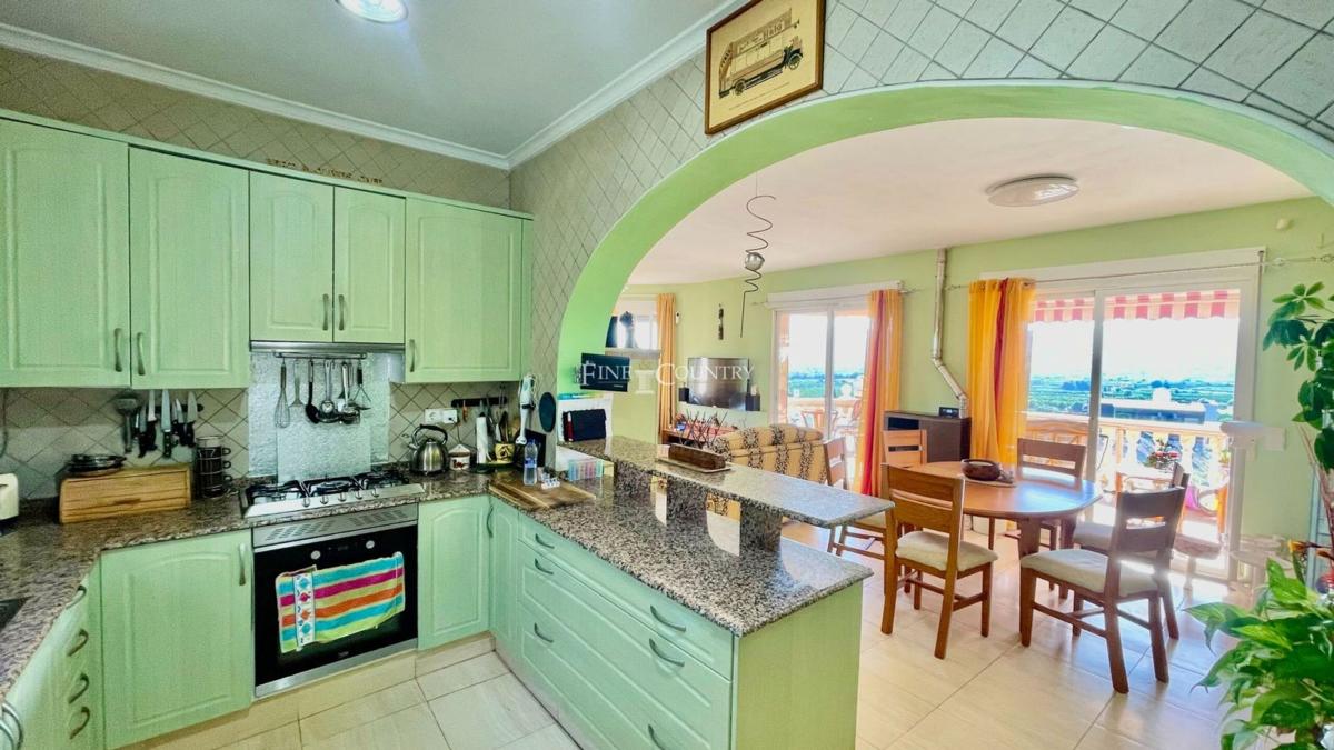 Properties for sale and rent in Spain photo 3