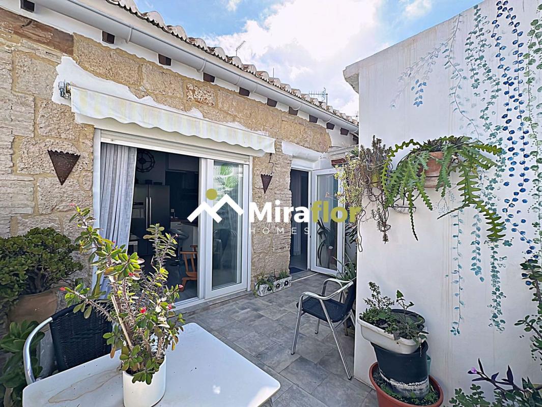 Properties for sale and rent in Spain photo 2